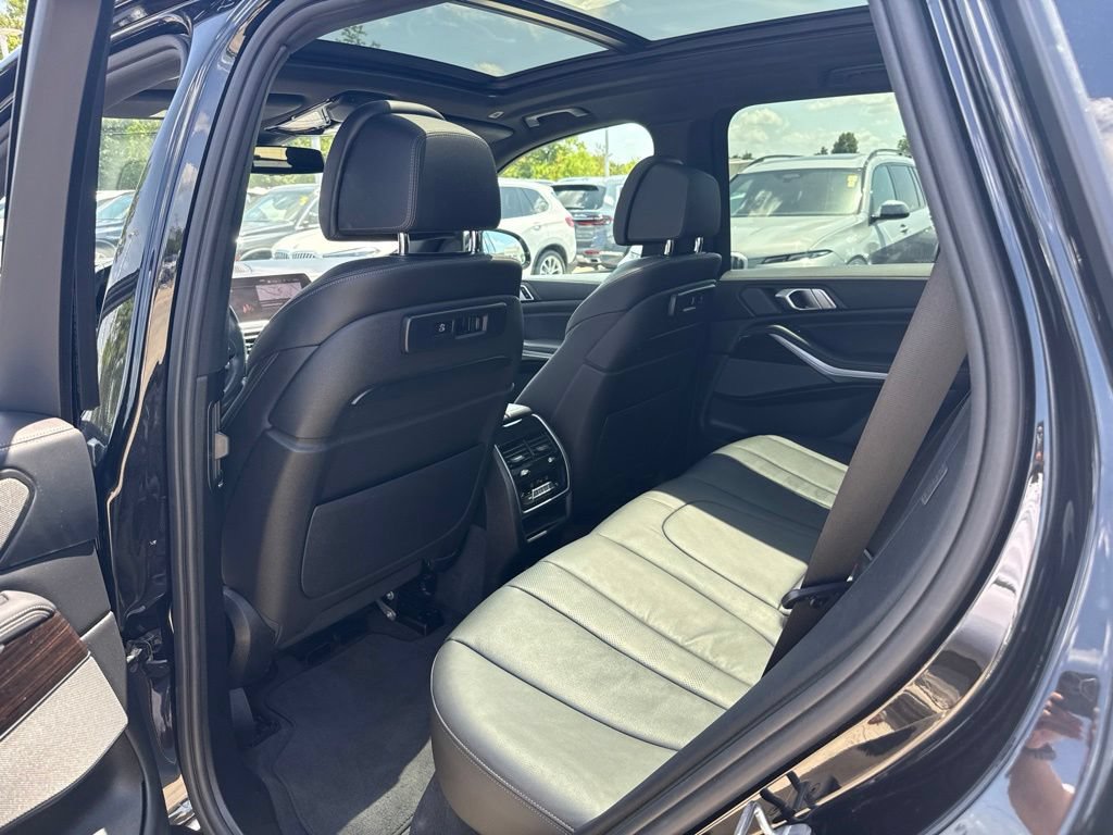 Used 2019 BMW X5 xDrive40i w/ Premium Package 2 AWD/4WD image 22
