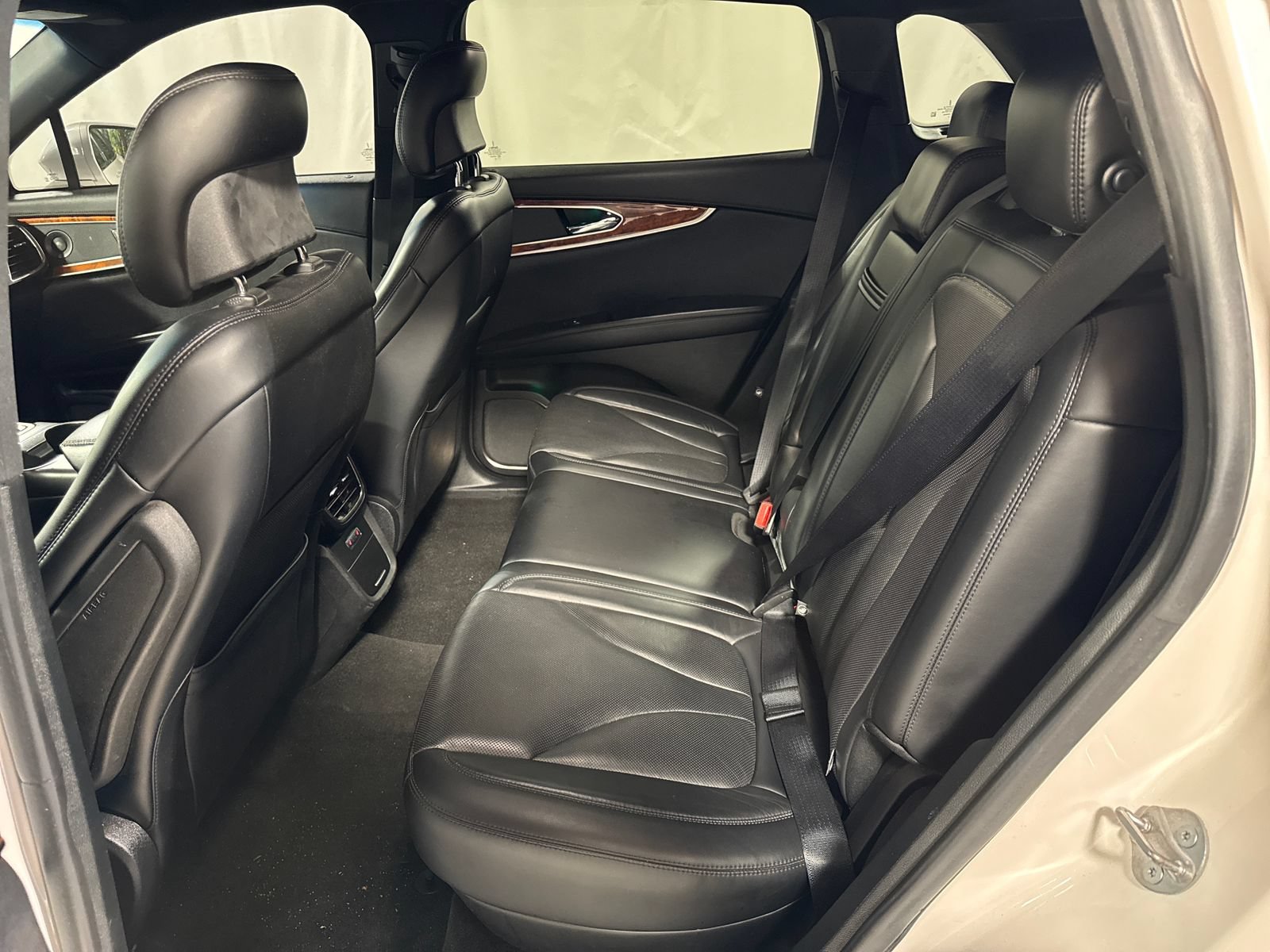 Used 2019 Lincoln Nautilus Reserve AWD/4WD image 5