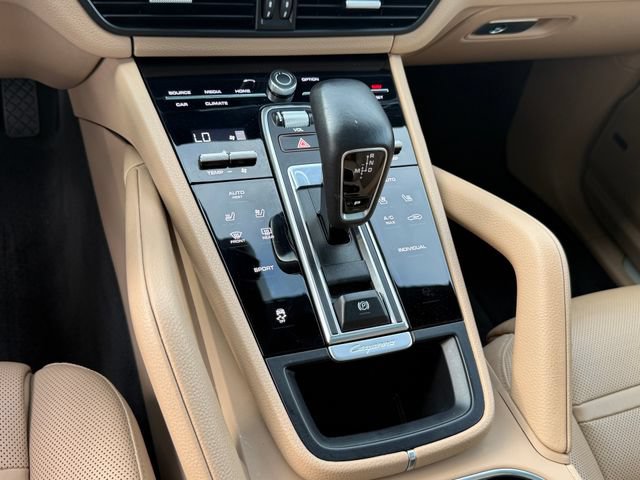 Used 2019 Porsche Cayenne AWD/4WD image 23