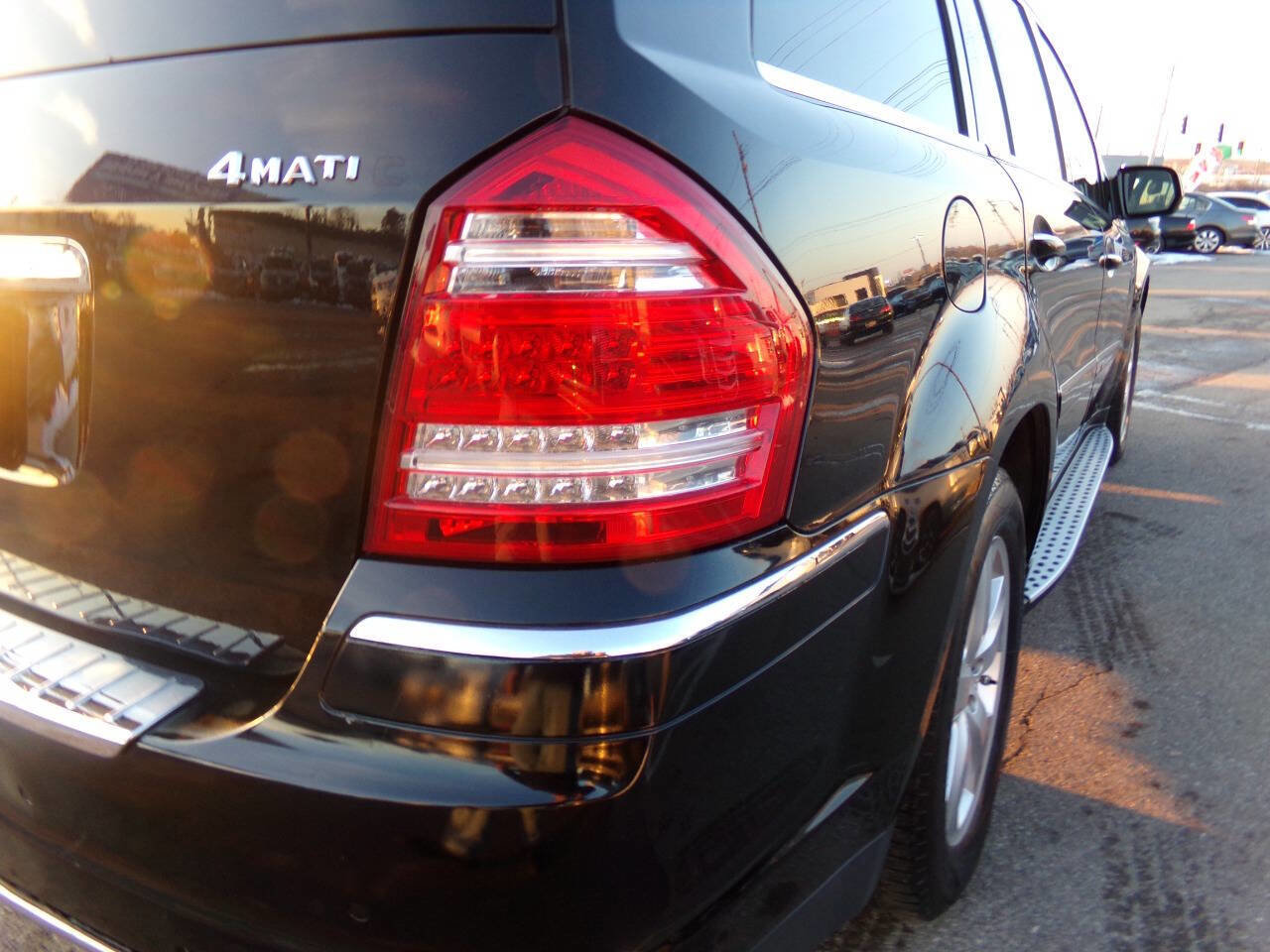 Used 2010 Mercedes-Benz GL 450 4MATIC w/ Premium 1 Pkg image 50