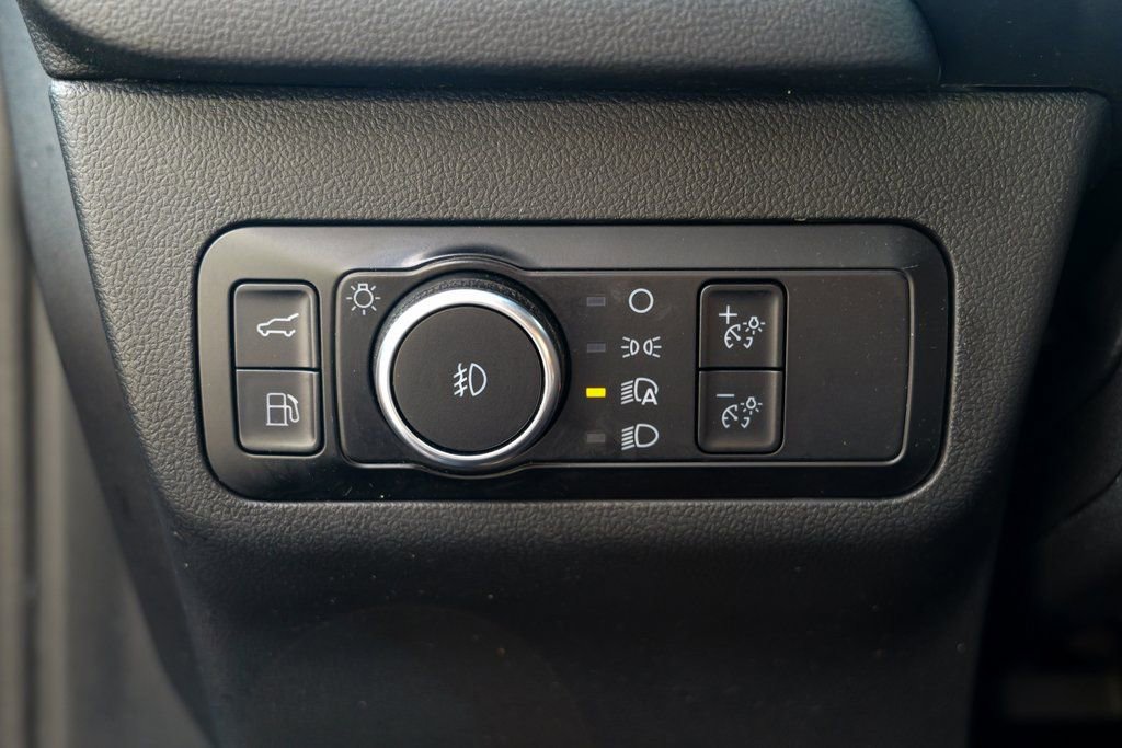 Used 2022 Ford Escape SEL w/ Technology Package image 47