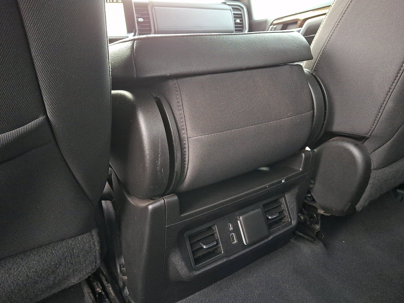 Certified 2022 GMC Sierra 1500 SLE image 12