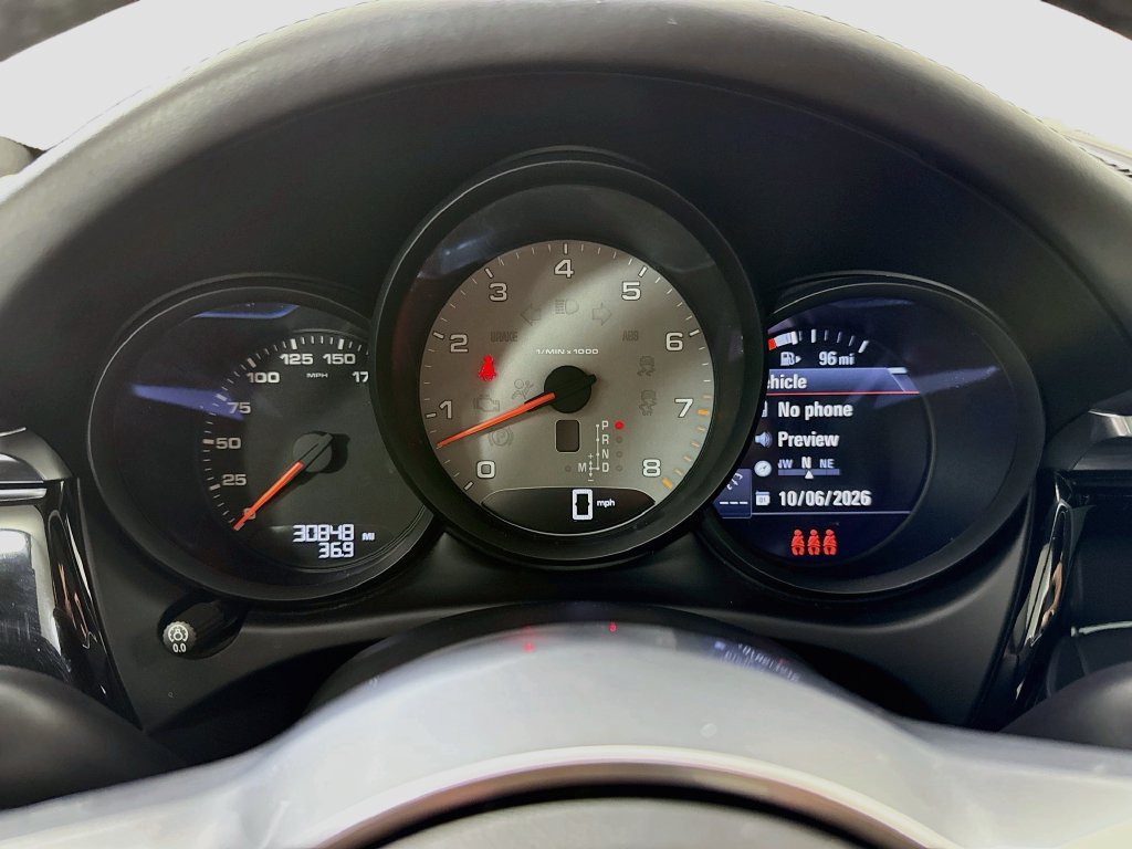 Used 2021 Porsche Macan S AWD/4WD image 34