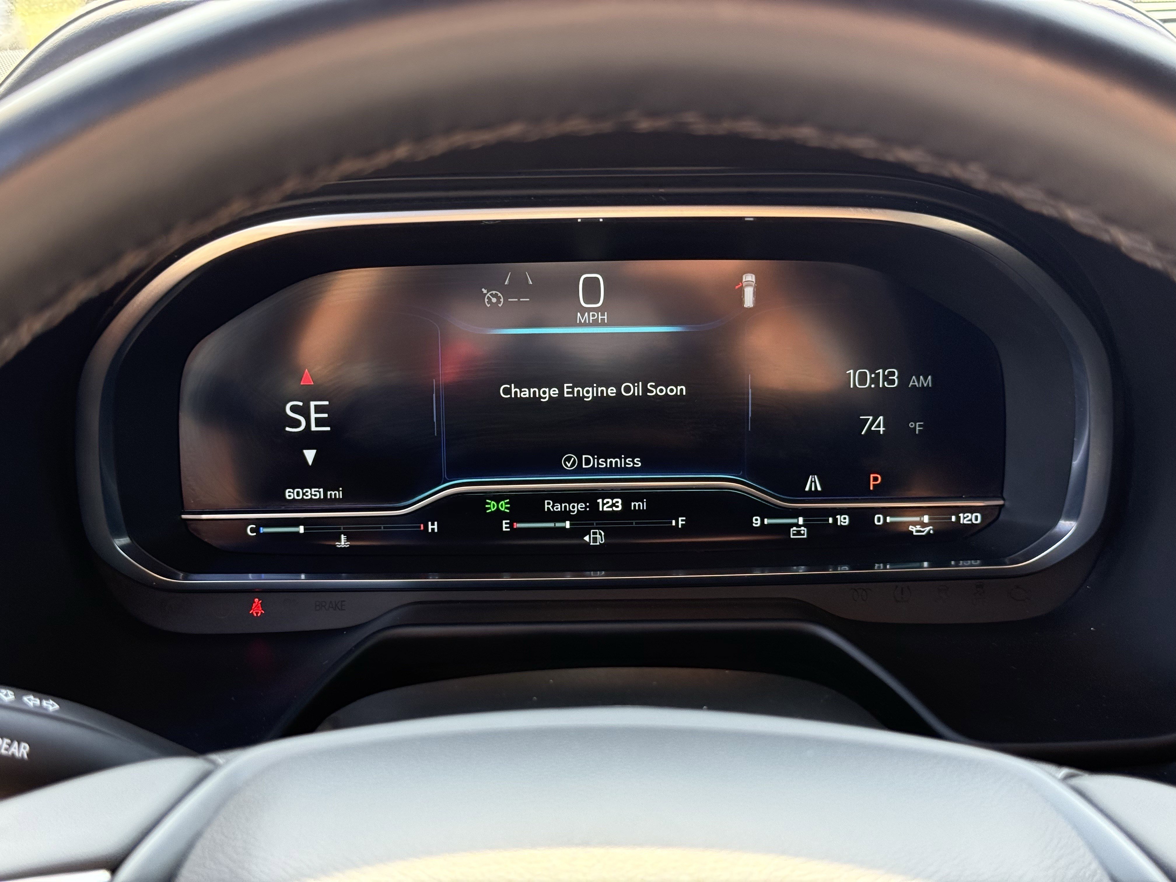 Used 2023 Chevrolet Suburban Premier image 18