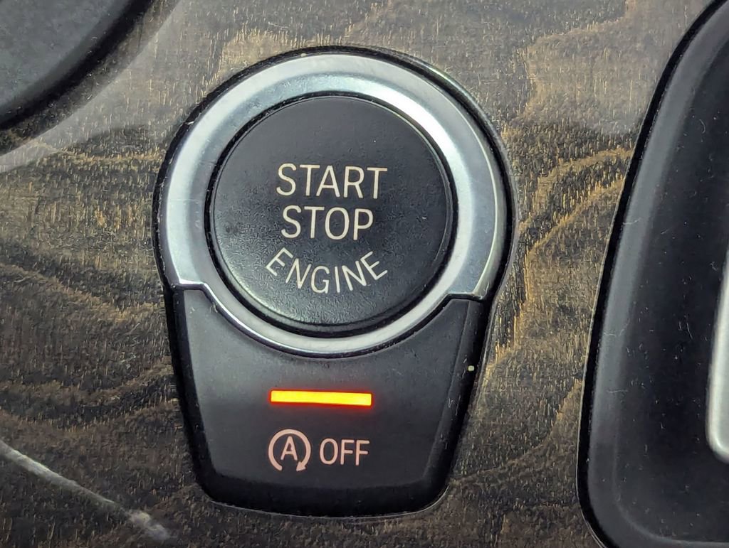 Used 2015 BMW 750Li RWD image 51