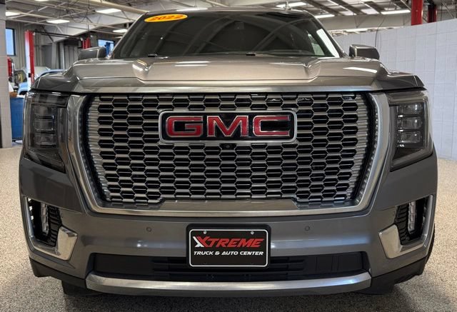 Used 2022 GMC Yukon Denali AWD/4WD image 2