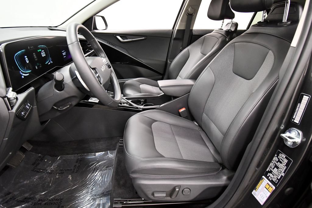 Certified 2025 Kia Niro EX FWD image 14