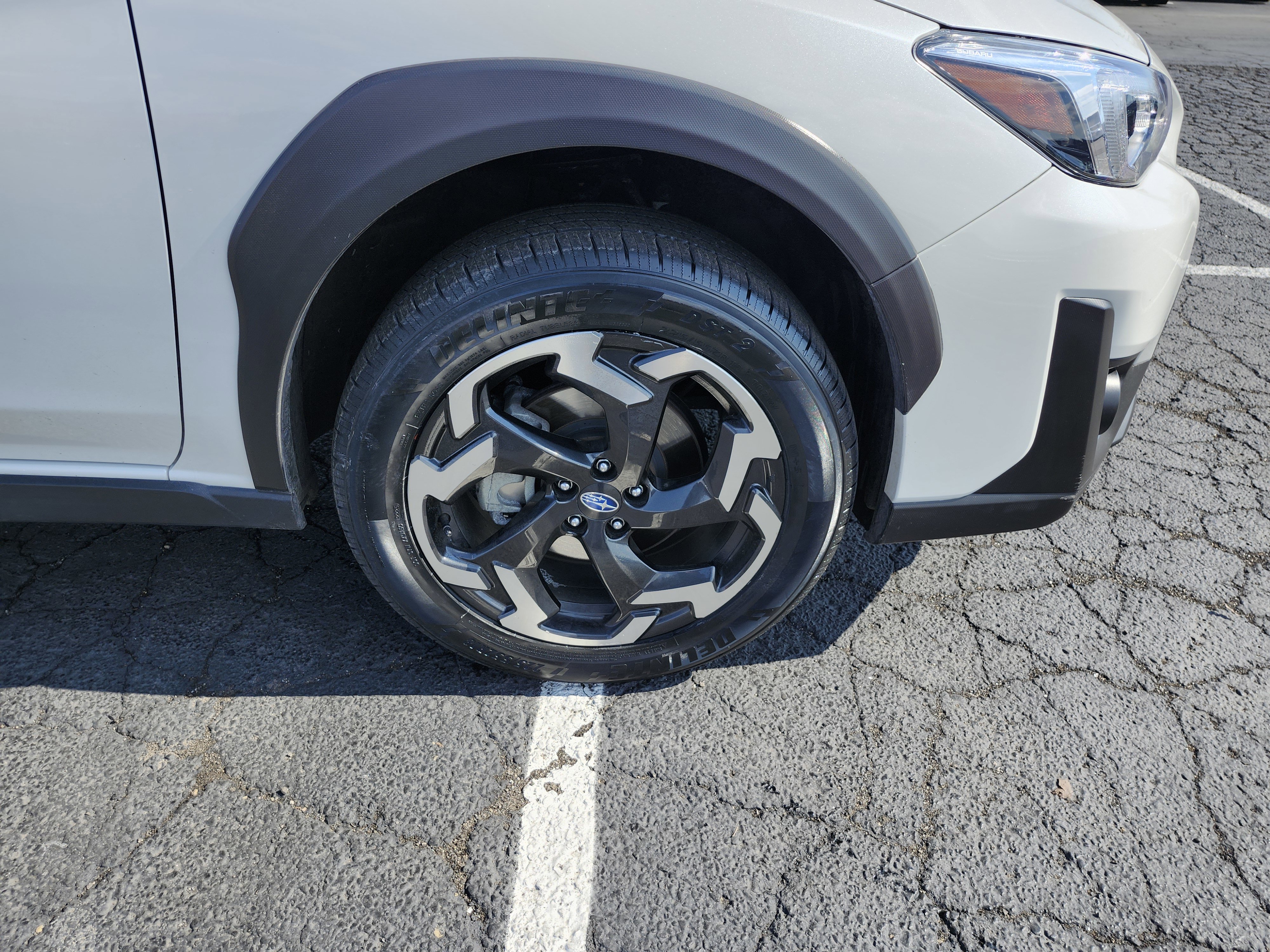 Used 2023 Subaru Crosstrek 2.5i Limited w/ Moonroof Package image 12