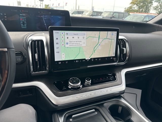 New 2025 Ford Expedition Platinum w/ Stealth Performance Package image 39