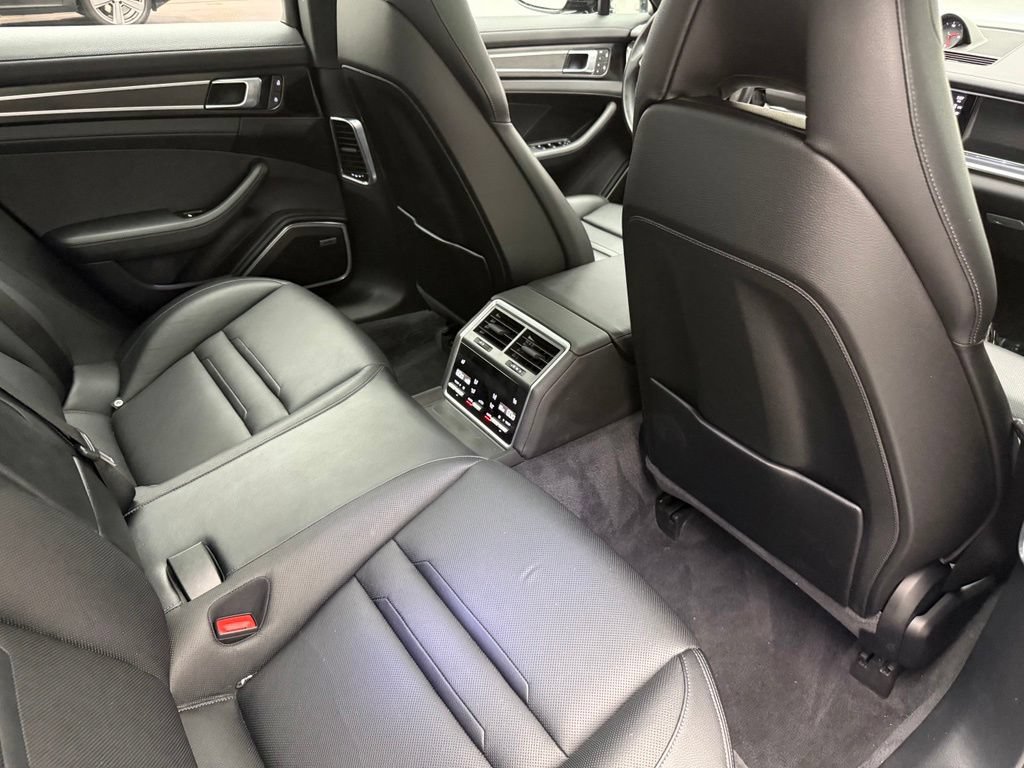 Used 2023 Porsche Panamera 4 Platinum Edition AWD/4WD image 46