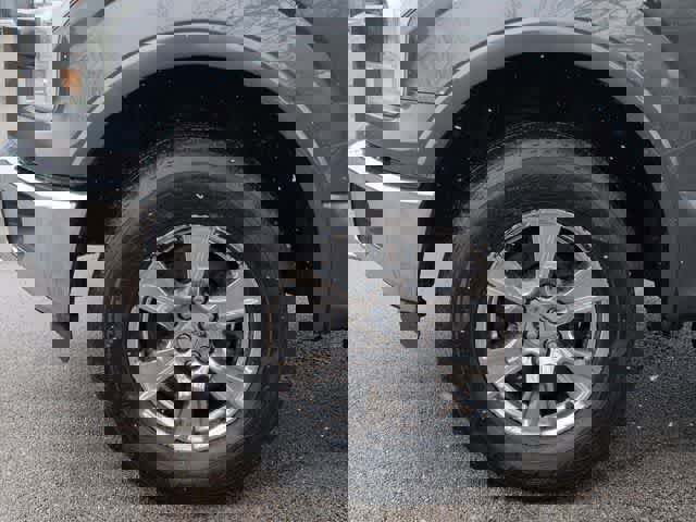 Used 2016 Ford F150 Lariat w/ Equipment Group 502A Luxury image 14