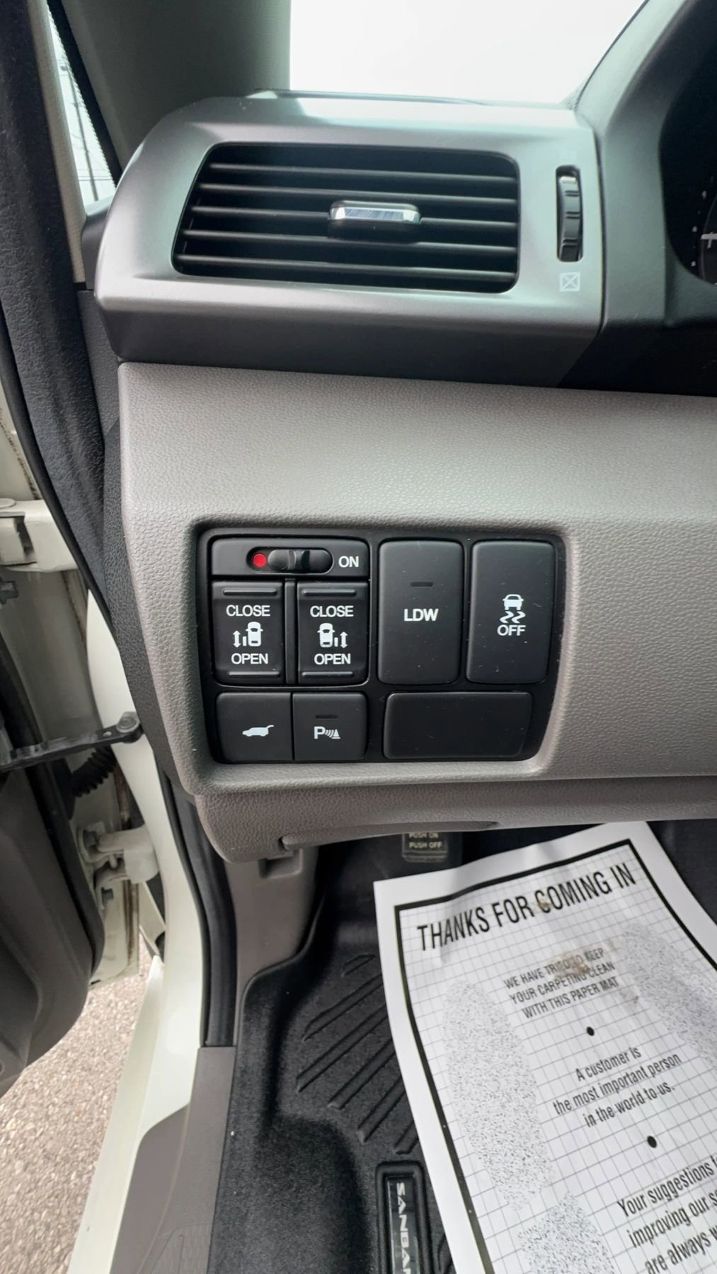 Used 2014 Honda Odyssey Touring Elite image 15