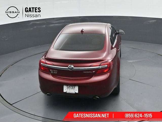 Used 2017 Buick Regal Premium w/ Driver Confidence Package #2 FWD image 41