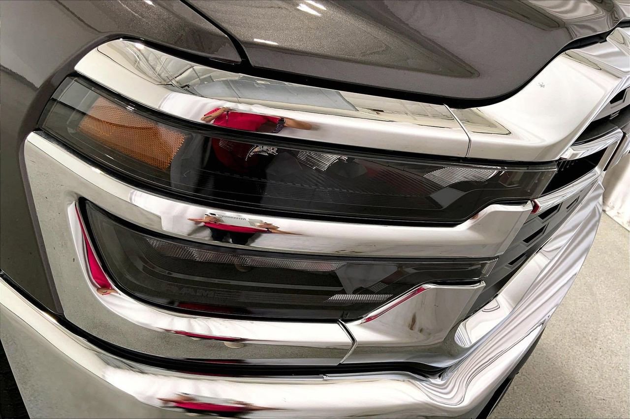 Used 2025 RAM 2500 Lone Star image 28