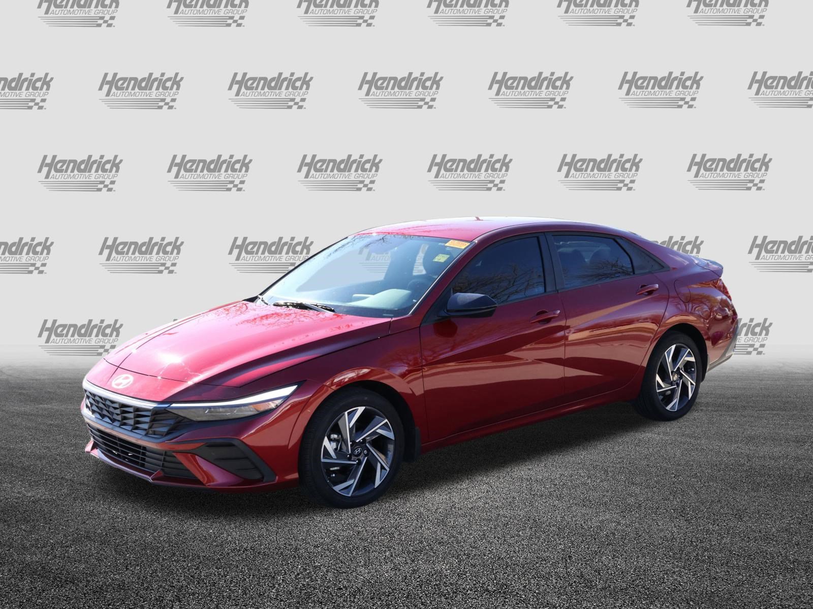 Used 2025 Hyundai Elantra Sport image 5