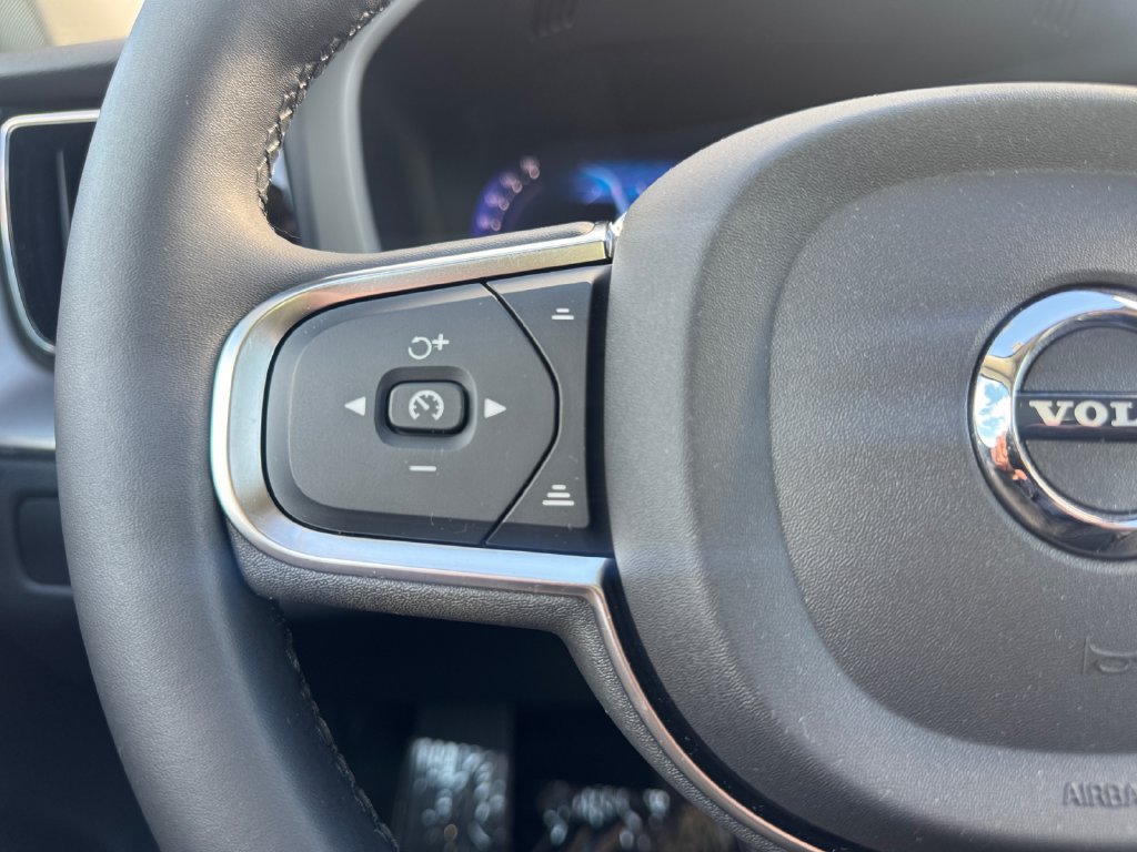 Certified 2024 Volvo XC60 B5 Core w/ Protection Package Premier AWD/4WD image 14