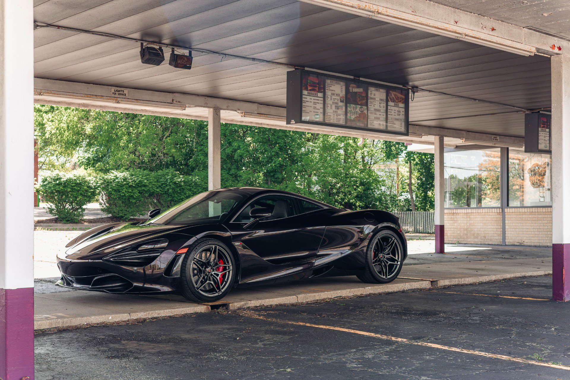 Used 2018 McLaren 720S Performance RWD image 85