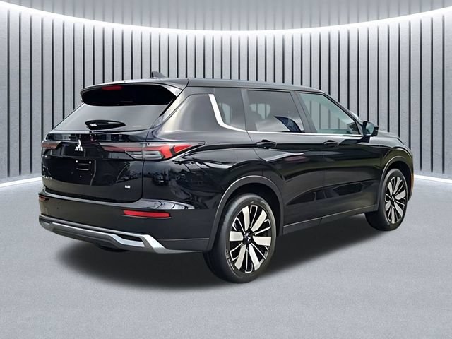New 2026 Mitsubishi Outlander SE FWD image 6