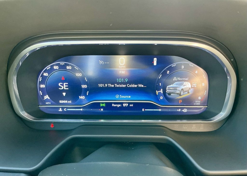 Used 2023 Chevrolet Tahoe Z71 w/ Luxury Package image 35