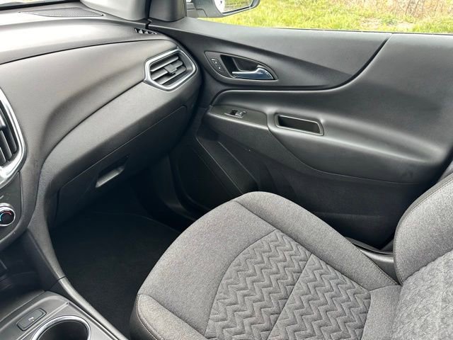 Used 2024 Chevrolet Equinox LT image 33