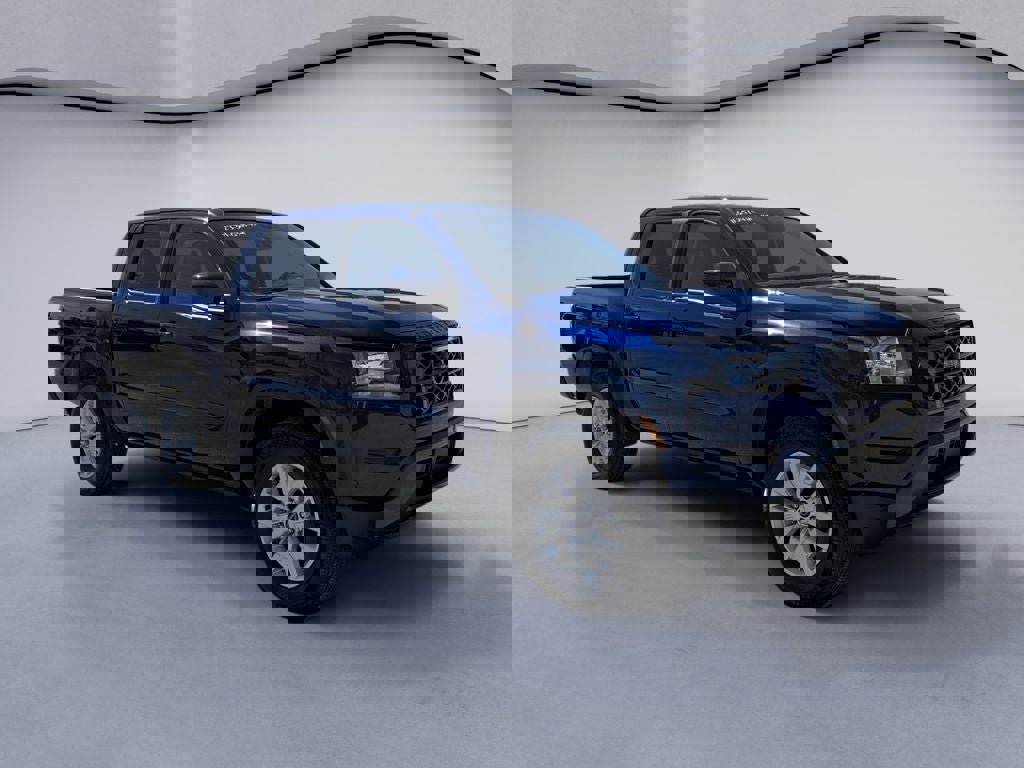 Used 2023 Nissan Frontier SV image 7