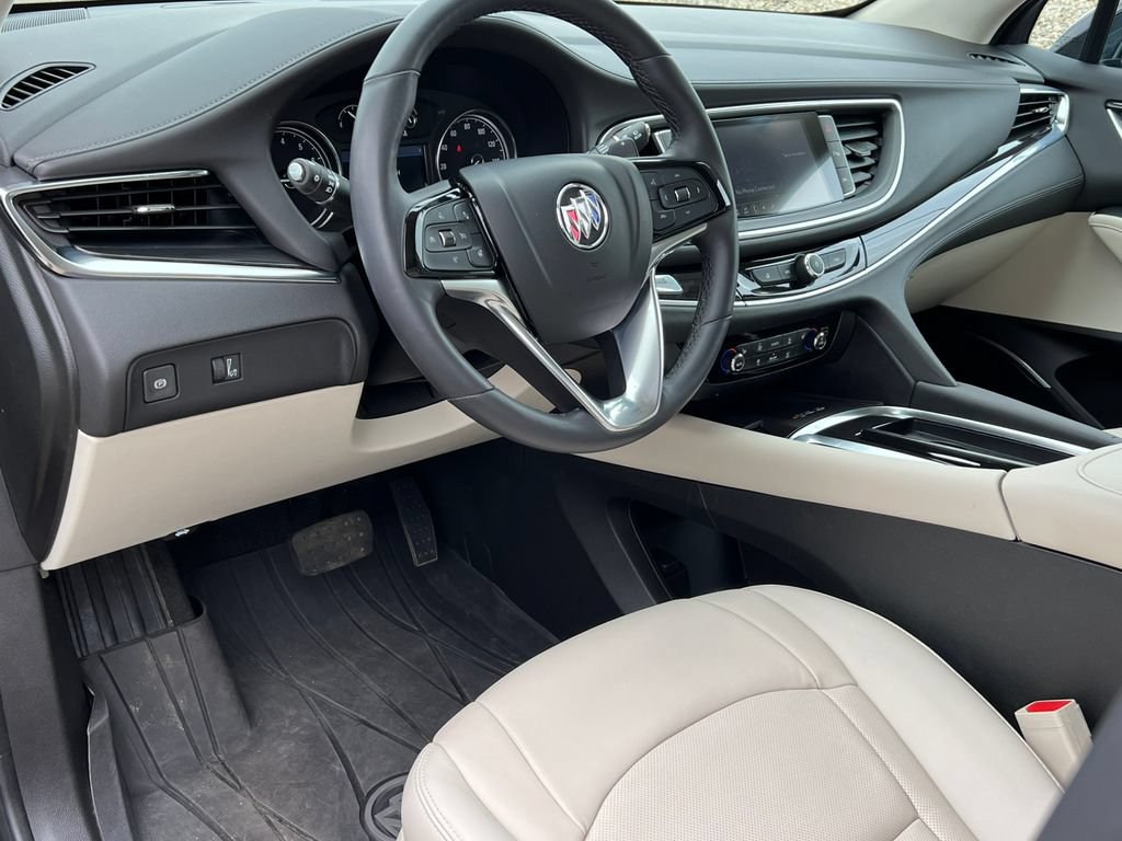 Used 2024 Buick Enclave Essence w/ Experience Buick Package AWD/4WD image 21