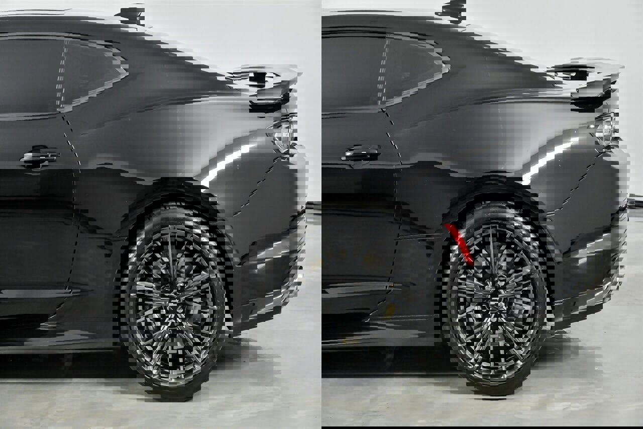 Used 2019 Chevrolet Camaro ZL1 image 9