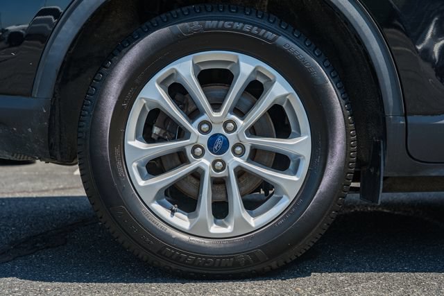 Used 2020 Ford Escape SE FWD image 34