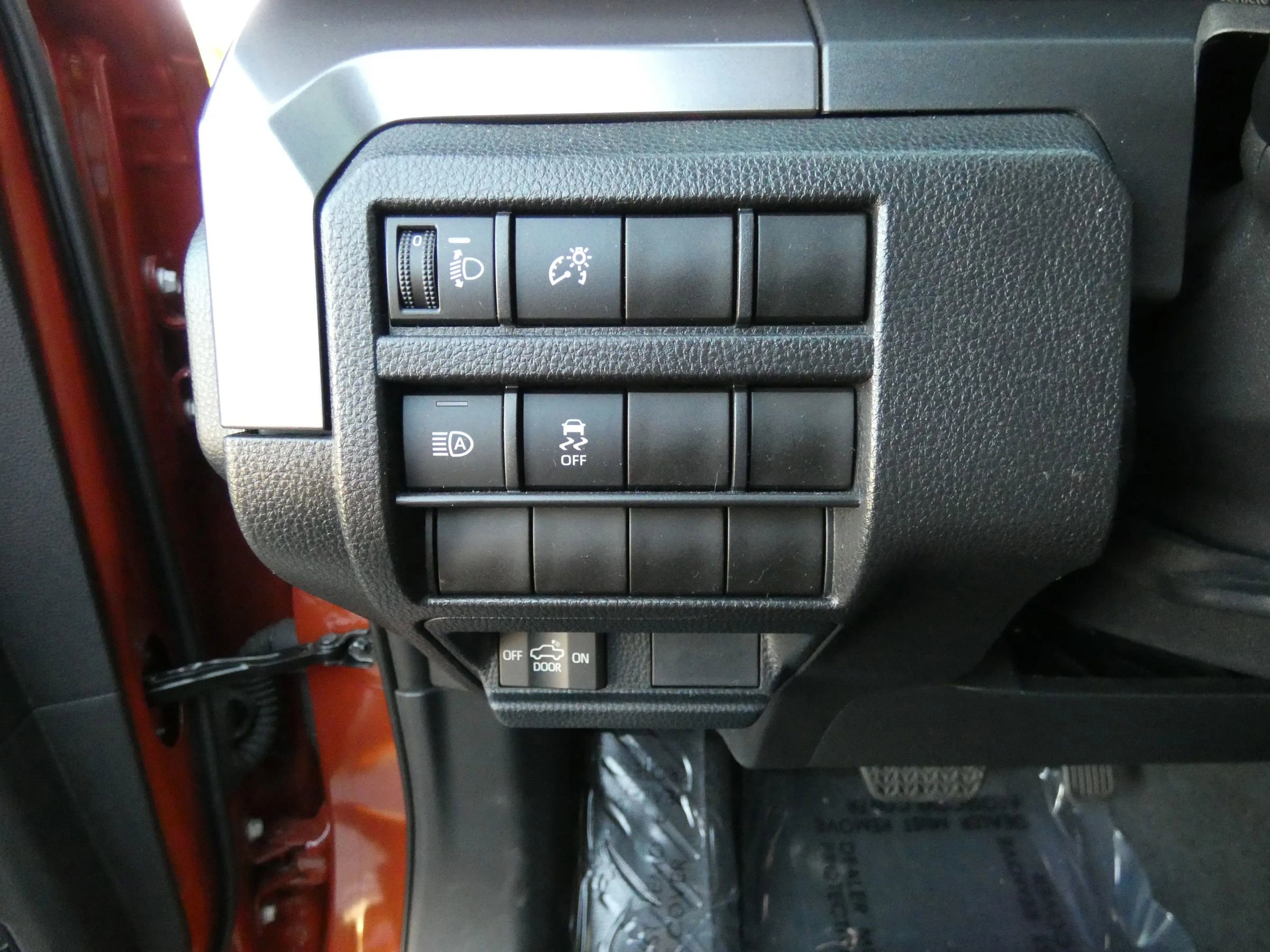 Used 2025 Toyota Tacoma TRD Off-Road image 67