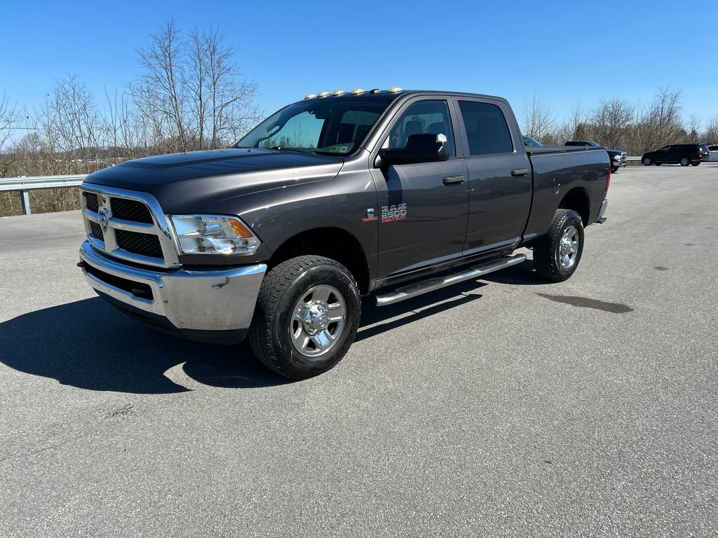 Used 2015 RAM 2500 Tradesman w/ Chrome Appearance Group image 2