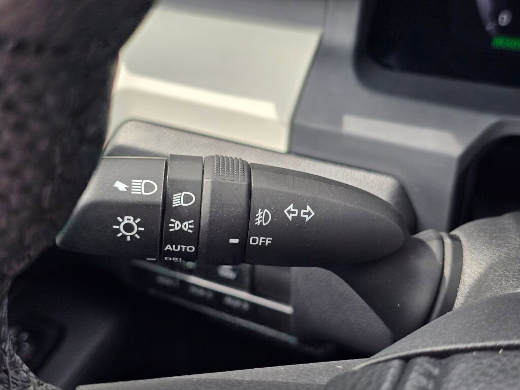 Used 2024 Toyota Tacoma TRD Off-Road image 29