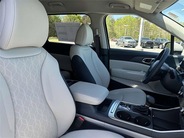 New 2025 Kia Carnival EX image 26