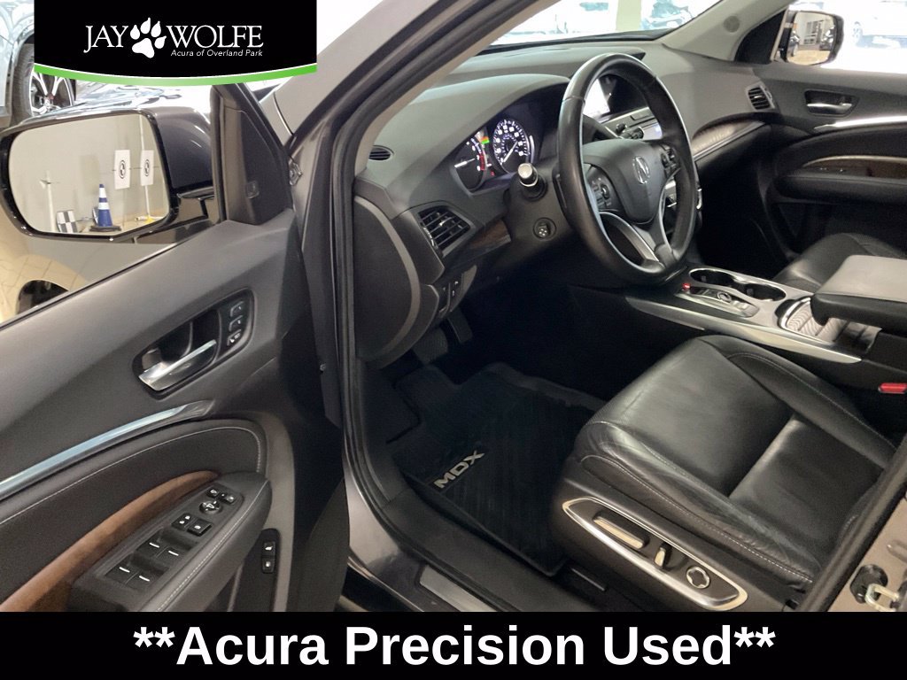 Used 2020 Acura MDX w/ Technology Package AWD/4WD image 10