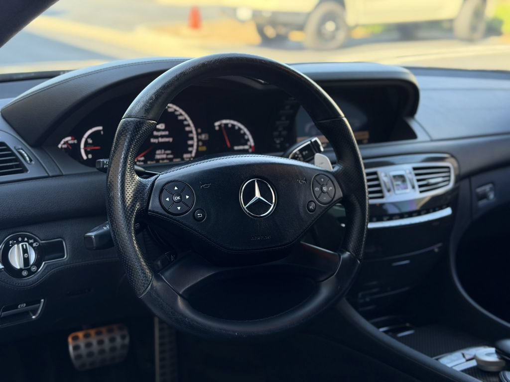 Used 2012 Mercedes-Benz CL 63 AMG image 22