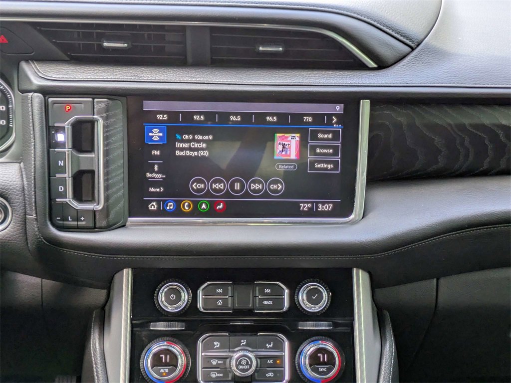 Used 2021 GMC Yukon Denali w/ Denali Premium Package image 18