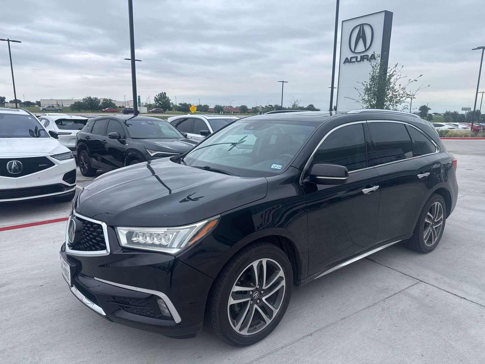 Used 2017 Acura MDX SH-AWD w/ Advance Package image 6