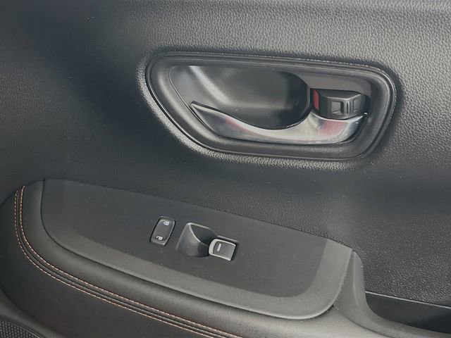 Used 2024 Honda HR-V Sport image 32