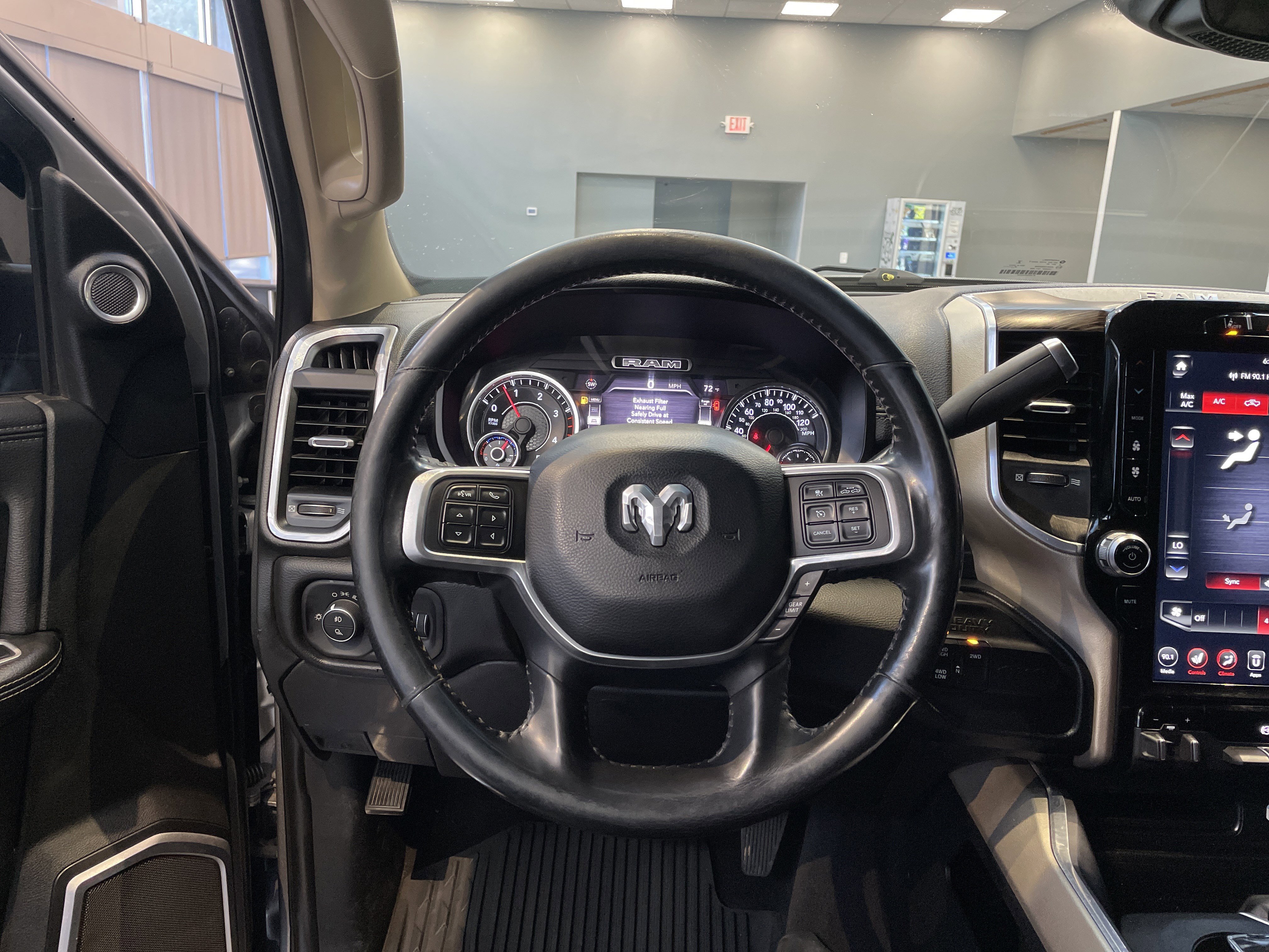 Used 2020 RAM 3500 Laramie image 17