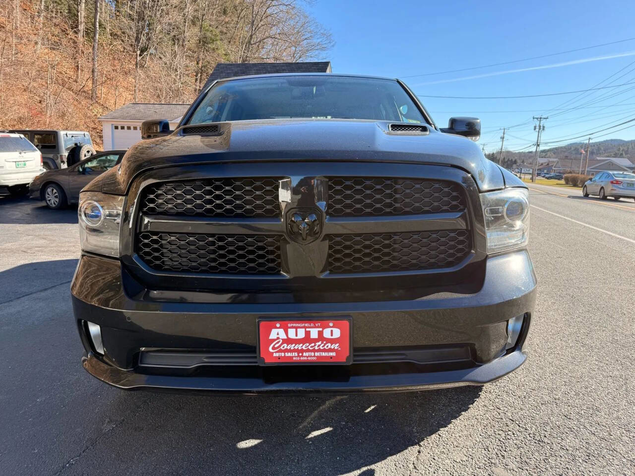 Used 2017 RAM 1500 Sport w/ Quick Order Package 26Q Night AWD/4WD image 2