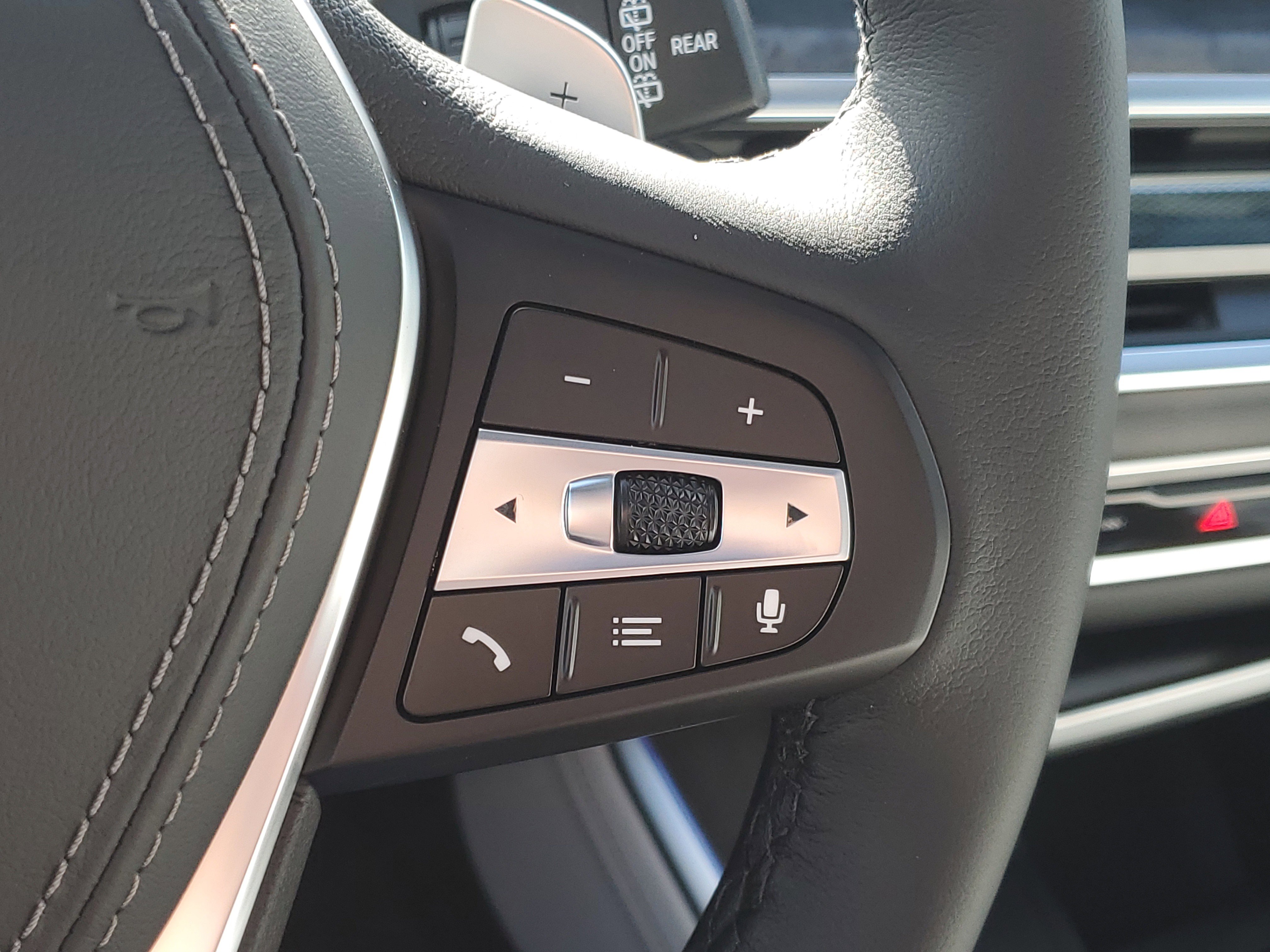 New 2026 BMW X5 xDrive40i w/ Premium Package image 13