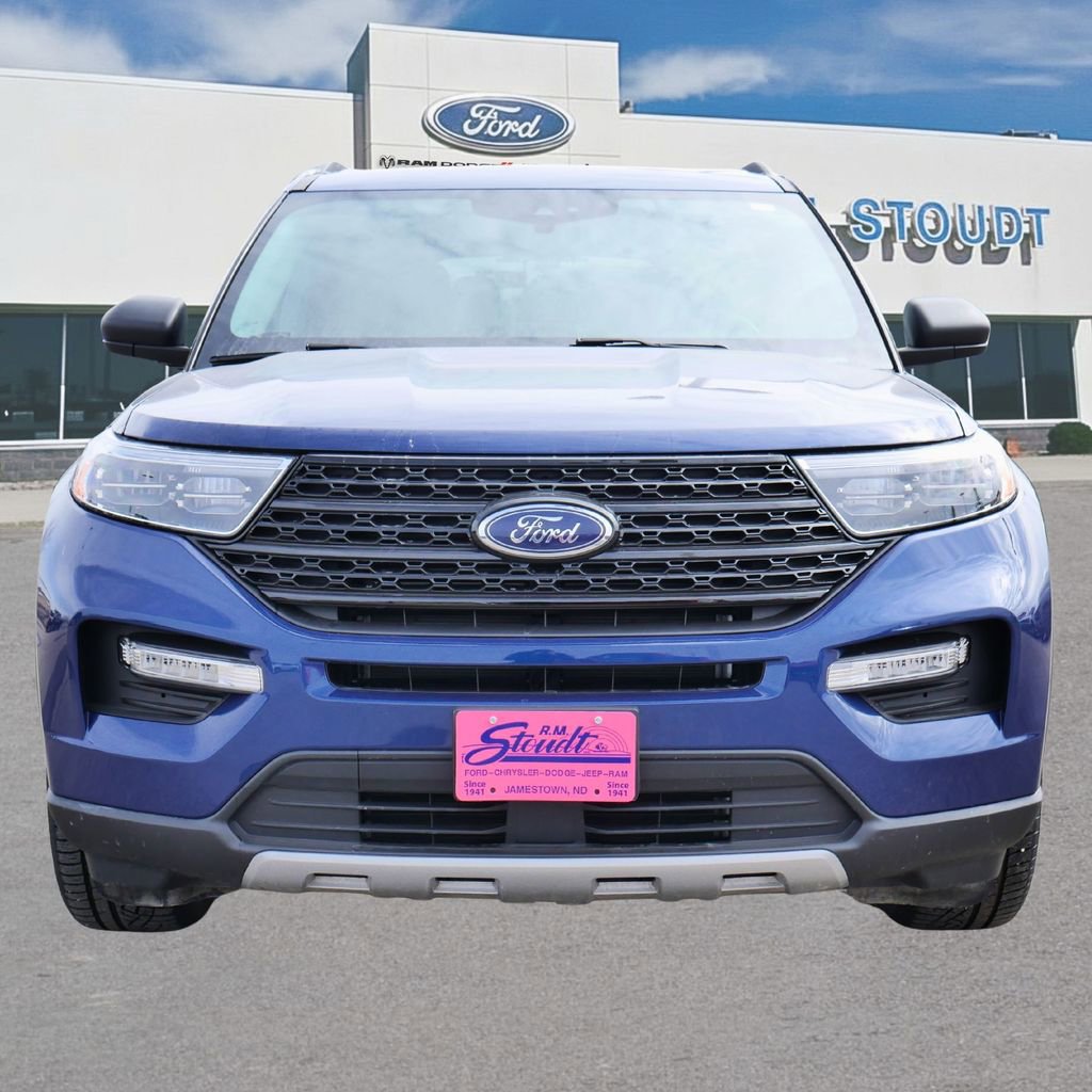 Used 2021 Ford Explorer XLT w/ Equipment Group 202A image 14