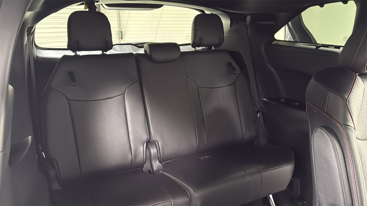 New 2026 Toyota Sienna XSE image 17