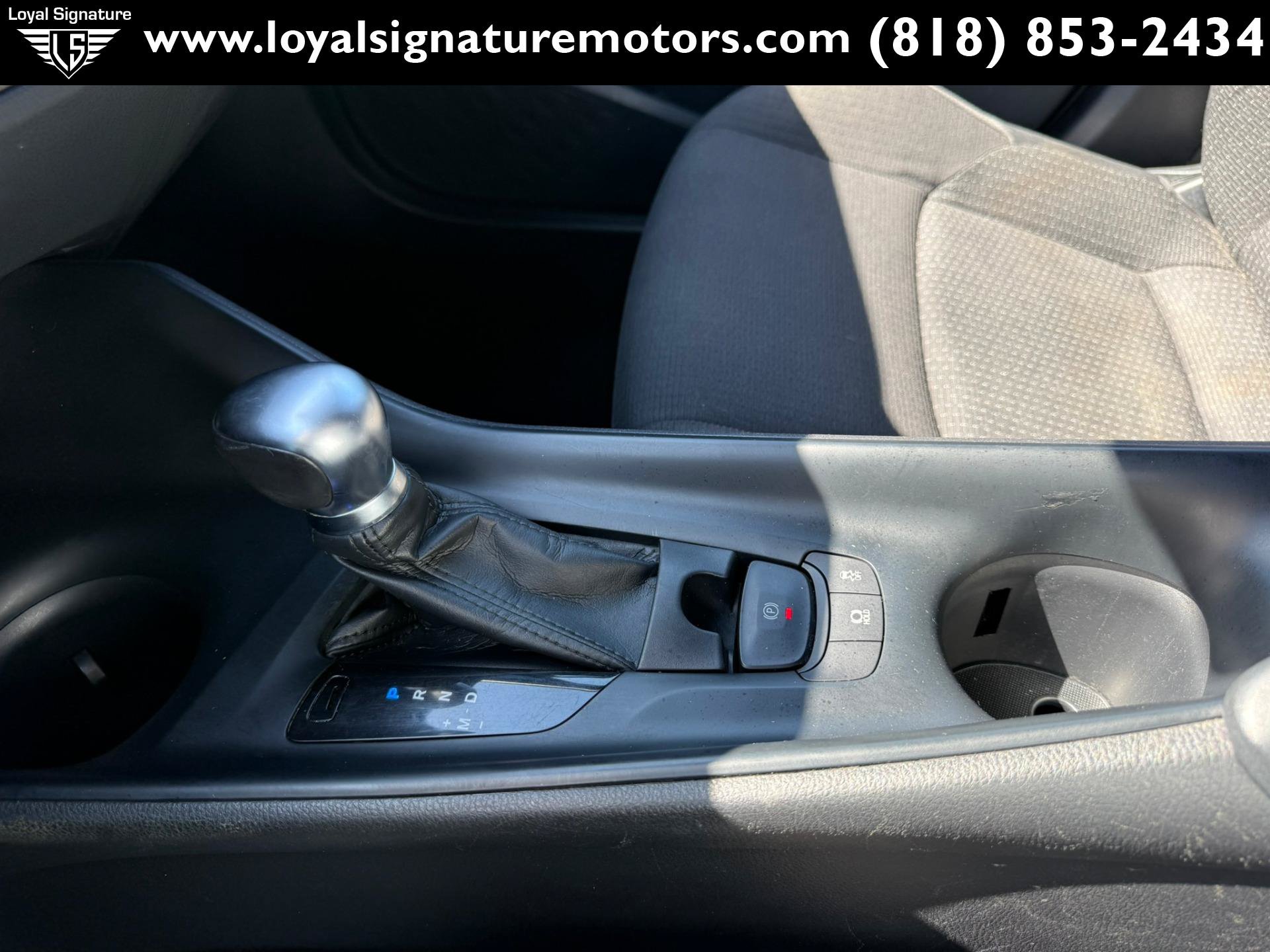Used 2018 Toyota C-HR XLE FWD image 24