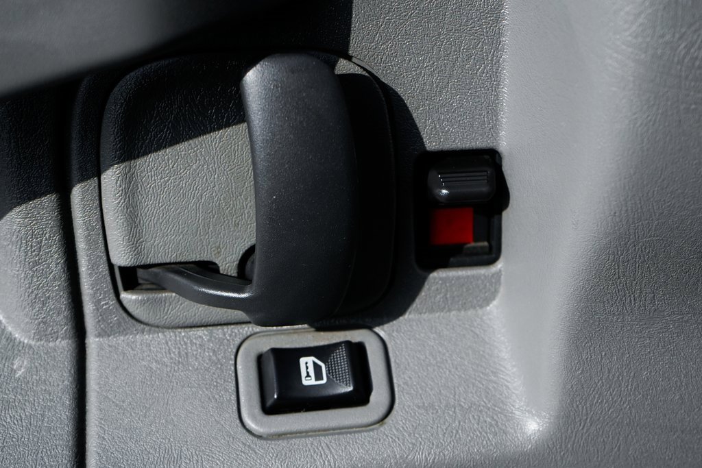 Used 2021 Chevrolet Express 3500 w/ Power Convenience Package image 16