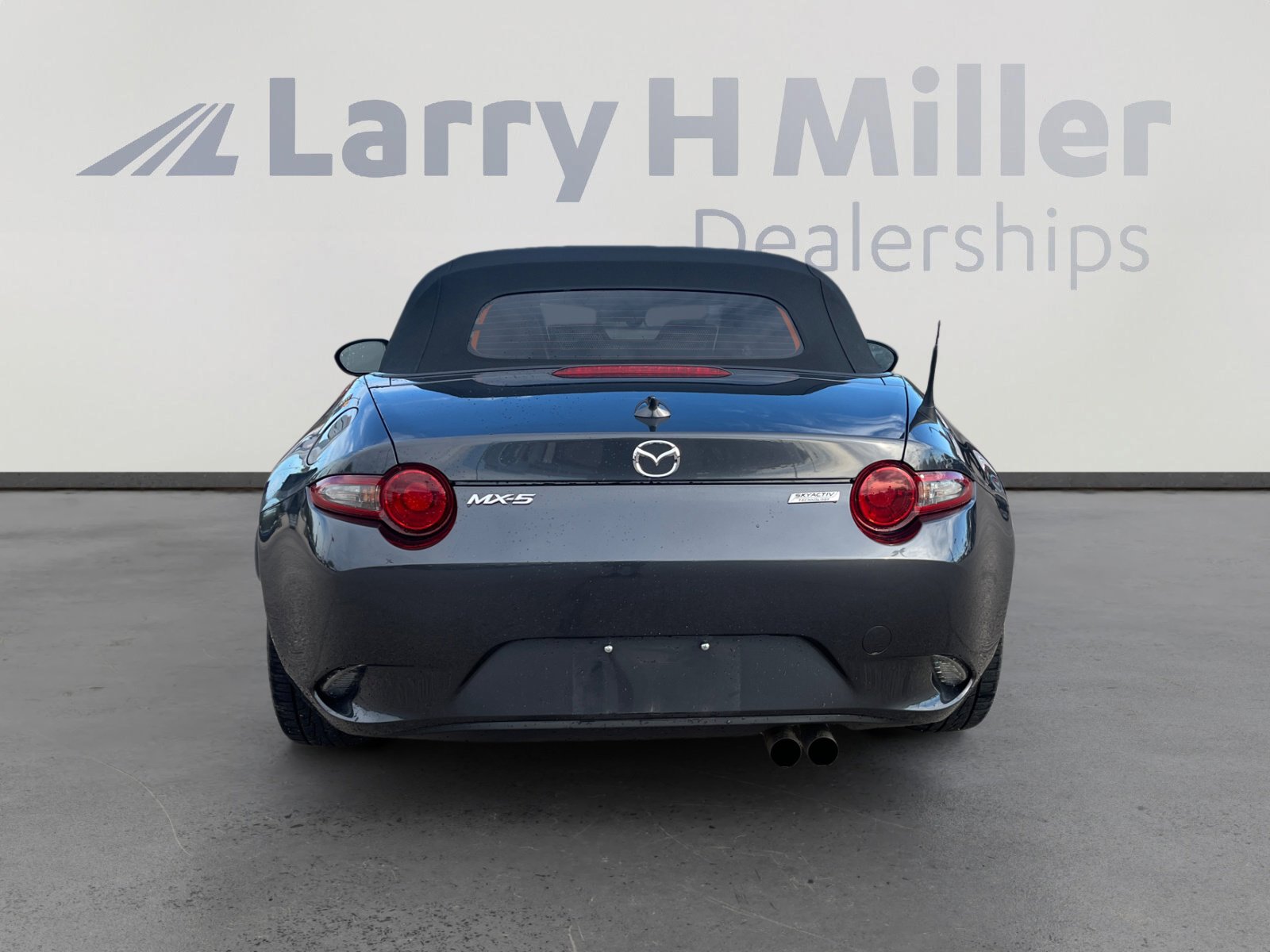 Used 2016 MAZDA MX-5 Miata Grand Touring image 4