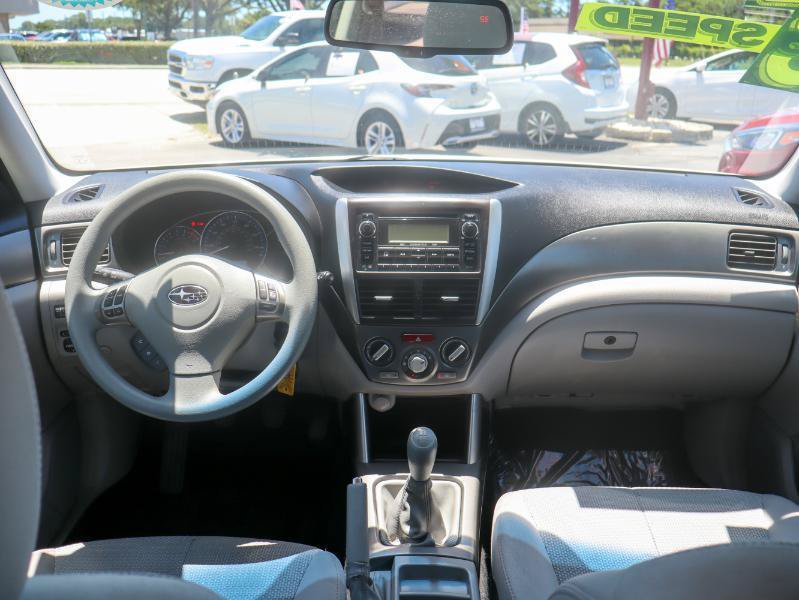 Used 2012 Subaru Forester 2.5X Premium w/ Popular Pkg 1 AWD/4WD image 11