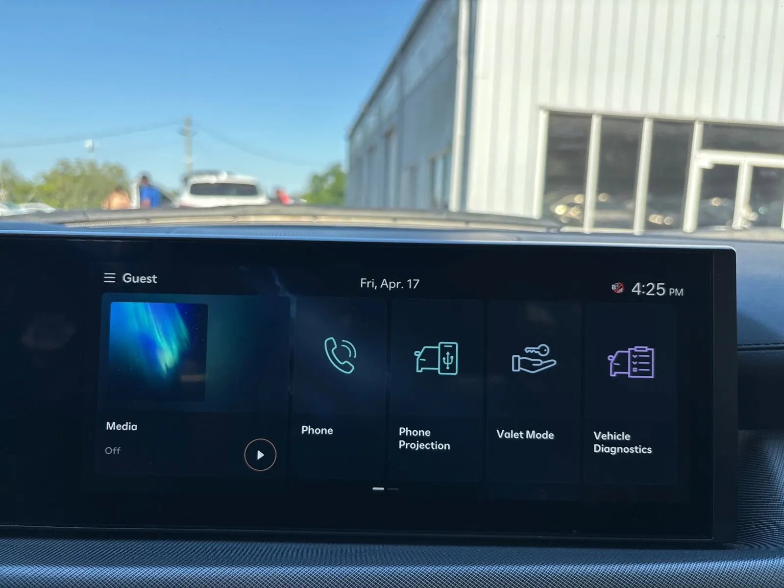 Used 2025 Hyundai Sonata SEL FWD image 19