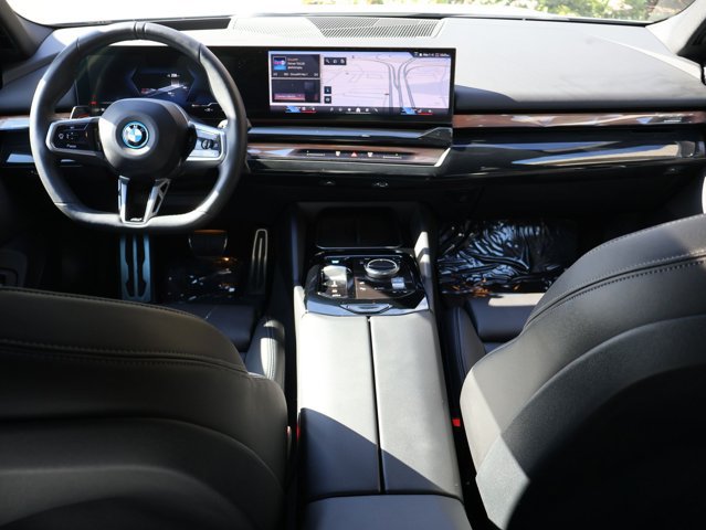 Certified 2024 BMW i5 eDrive40i w/ M Sport Package RWD image 21