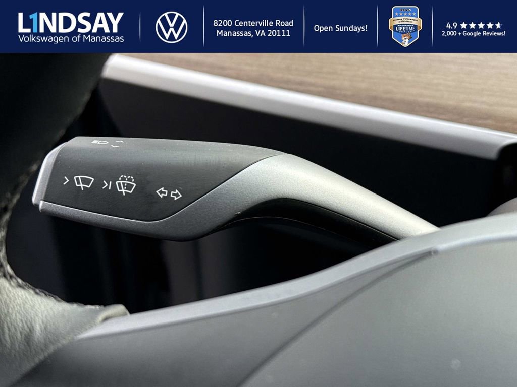 Used 2023 Tesla Model Y Long Range image 22