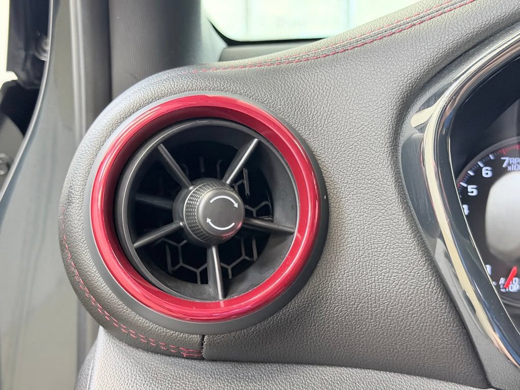 Used 2019 Chevrolet Blazer RS w/ LPO, Floor Liner Package FWD image 39
